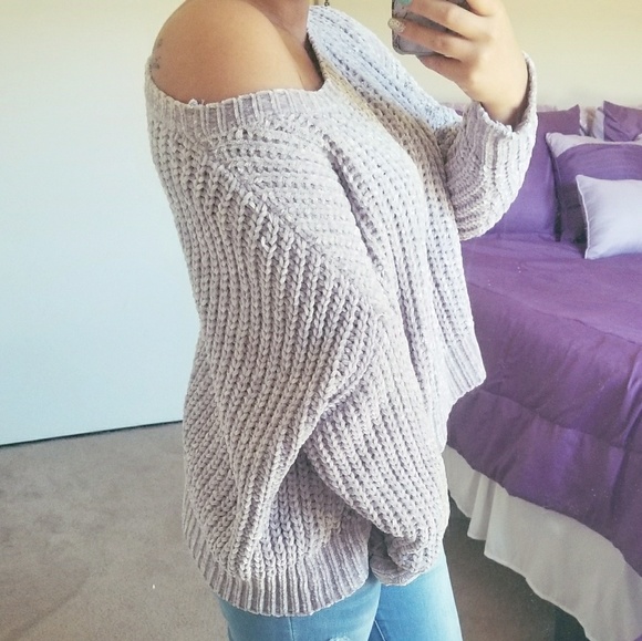 ▪SEE NEW LISTING▪ - Picture 2 of 7